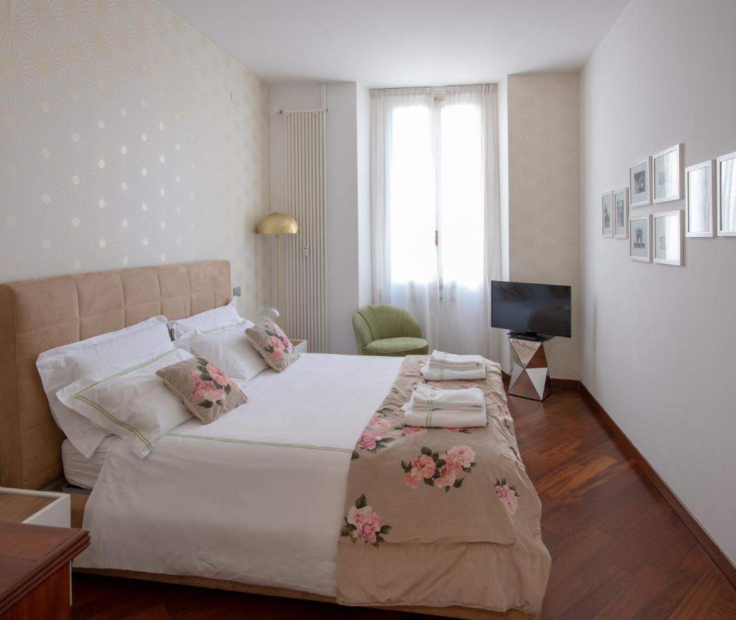 Madeleine Apartments - Residenza Belle Epoque ミラノ エクステリア 写真